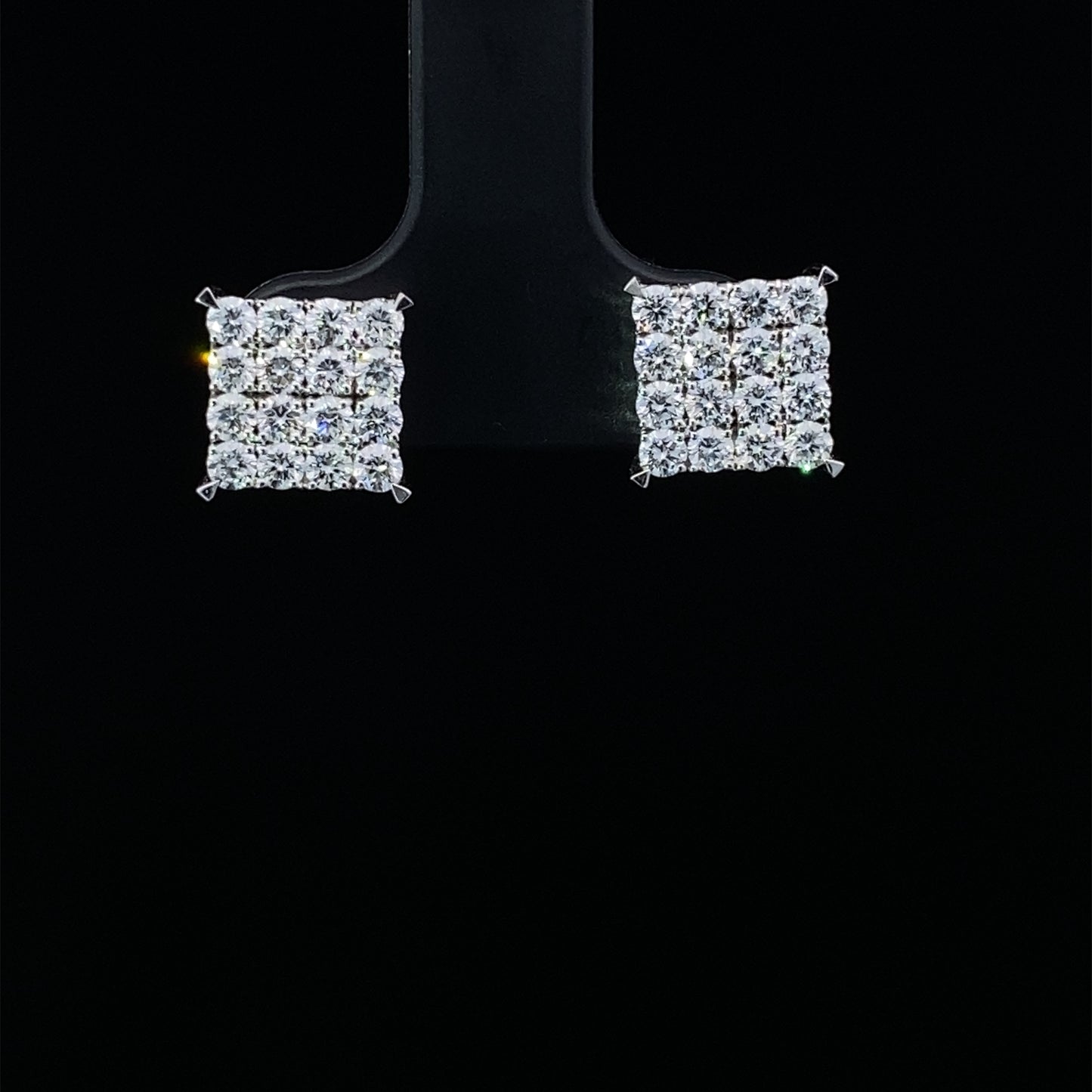 18K Diamond Earring 02259